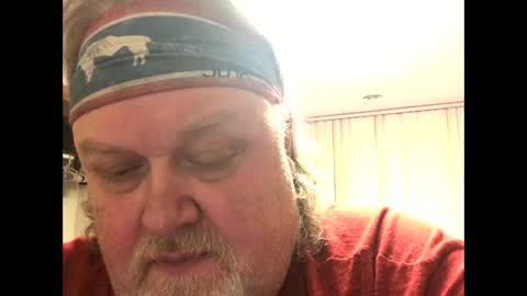 Snapshot of dustyballzer chatting on 12-25-24, 11:42 Dusty online show from 12-25-24, 11:42