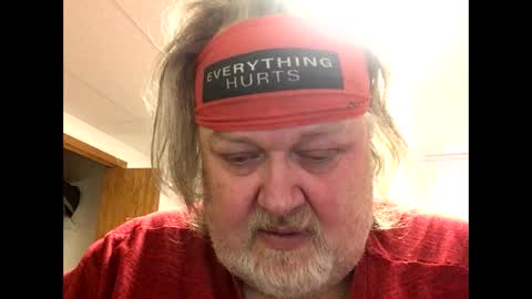 Snapshot of dustyballzer chatting on 01-04-25, 06:09 Dusty online show from 01-04-25, 06:09