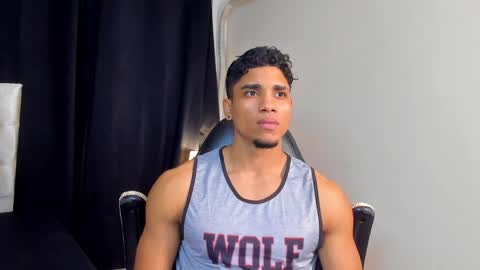 Snapshot of dustyn__michelle chatting on 04-13-26, 08:14 DUSTYN MICHELLE online show from 04-13-26, 08:14