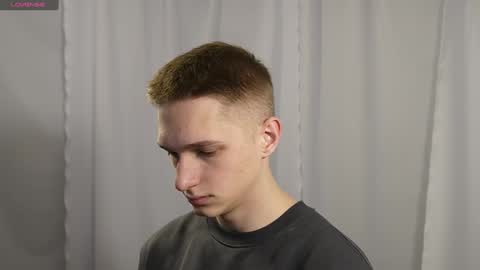 Dustyn online show from 12-27-24, 02:22