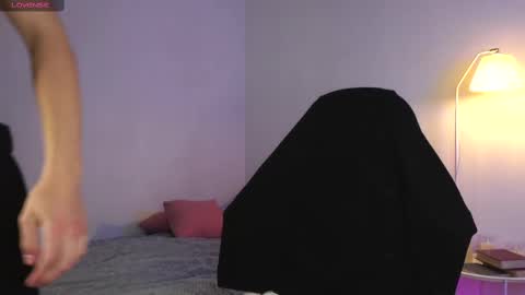 Dustyn online show from 02-20-25, 05:29