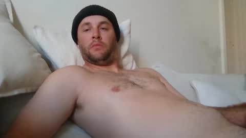 Snapshot of dustyroy09 chatting on 03-10-26, 12:15 dustyroy09 online show from 03-10-26, 12:15