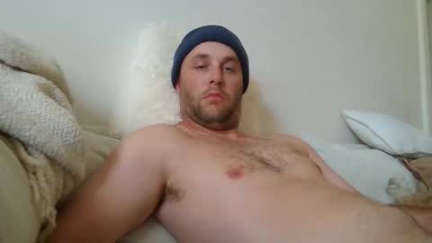 Snapshot of dustyroy09 chatting on 03-20-26, 04:39 dustyroy09 online show from 03-20-26, 04:39