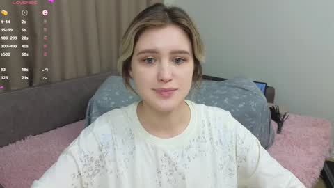 Snapshot of dusyastar chatting on 12-20-24, 06:24 Dusya online show from 12-20-24, 06:24