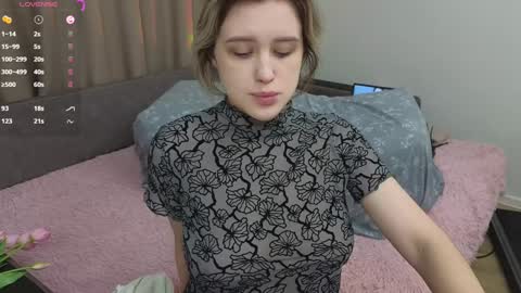 Snapshot of dusyastar chatting on 12-23-24, 04:17 Dusya online show from 12-23-24, 04:17