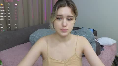 Snapshot of dusyastar chatting on 01-12-25, 02:09 Dusya online show from 01-12-25, 02:09