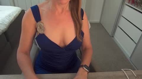 Ambertje040 online show from 10-22-25, 07:41