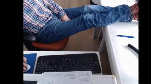 dutchpornking2 online show from 01-08-25, 01:41