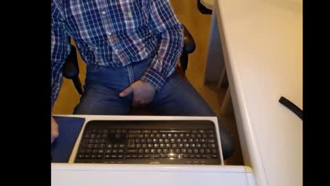dutchpornking2 online show from 01-09-25, 06:57