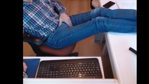 dutchpornking2 online show from 01-11-25, 02:25