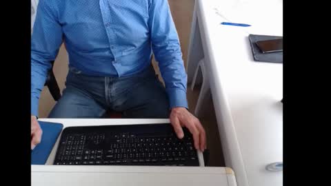 Snapshot of dutchpornking2 chatting on 09-29-25, 07:46 dutchpornking2 online show from 09-29-25, 07:46