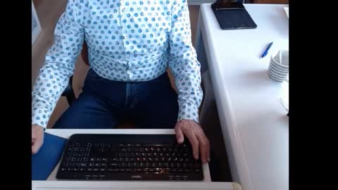 Snapshot of dutchpornking2 chatting on 10-10-25, 07:51 dutchpornking2 online show from 10-10-25, 07:51