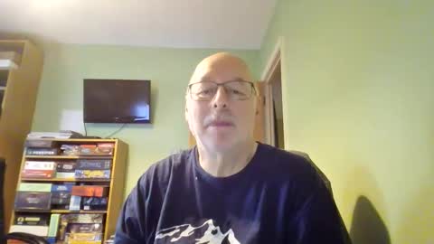 DutchUncleJohn online show from 10-31-25, 01:56
