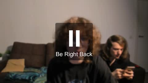 Georg and Max online show from 01-18-26, 01:37