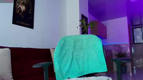 dwayne_brown online show from 05-07-26, 02:55