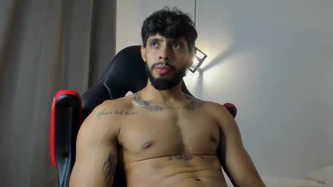 Snapshot of dwaynehoff chatting on 03-03-25, 06:04 DWAYNIE online show from 03-03-25, 06:04