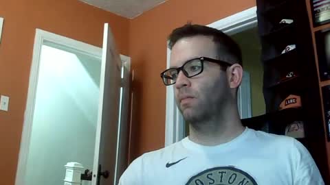 dweav240 online show from 07-13-26, 04:32