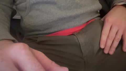 Snapshot of dwhistle80 chatting on 10-21-25, 05:02 dwhistle80 online show from 10-21-25, 05:02