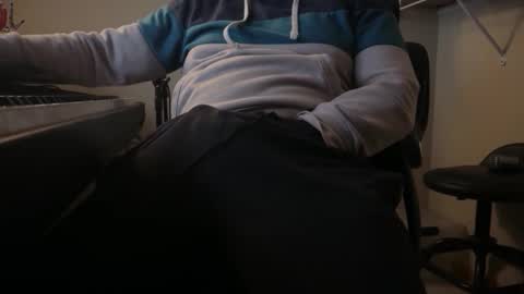 dwhistle80 online show from 03-26-26, 01:17