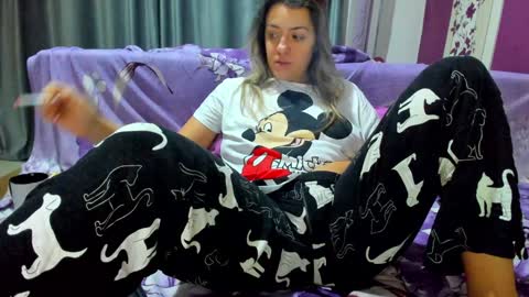 Snapshot of dyanakaylin chatting on 12-13-24, 05:05 dayana online show from 12-13-24, 05:05