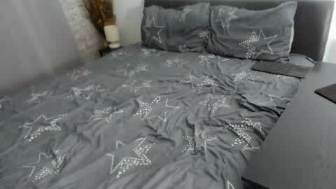 Dyanne online show from 05-11-26, 02:45