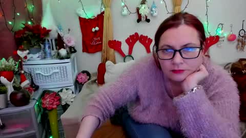 Dyanne online show from 12-26-24, 01:40