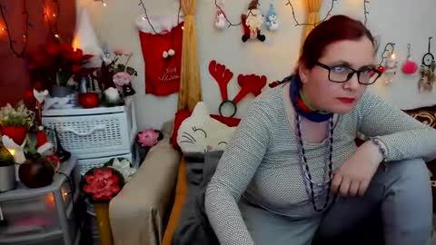 Dyanne online show from 12-28-24, 10:23