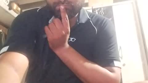 Rockhandsome online show from 04-18-26, 05:17