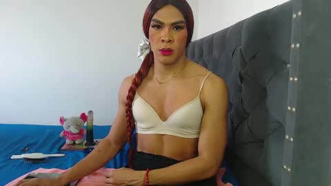 Snapshot of dylan276800 chatting on 03-08-25, 05:33 dylan276800 online show from 03-08-25, 05:33