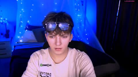 dylan_bold online show from 11-24-25, 08:41