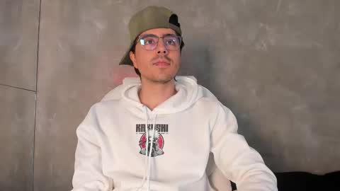 Dylan online show from 01-19-26, 11:14