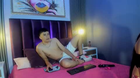 Snapshot of dylan_katee chatting on 03-22-26, 10:24 Dylan and Katte online show from 03-22-26, 10:24