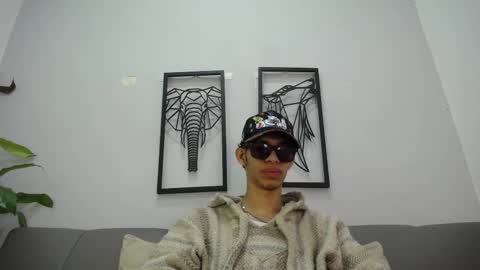 dylan_scotts online show from 10-05-25, 07:56