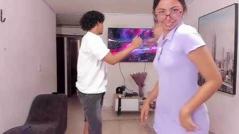 Snapshot of dylanbisex_hot chatting on 12-08-24, 02:09 Mod Dylan Lilith Alan and Drake online show from 12-08-24, 02:09