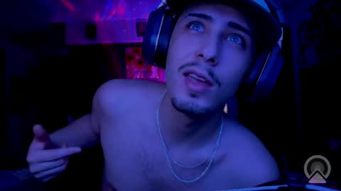 Snapshot of dylandaniel69 chatting on 05-05-26, 05:48 Dylan Daniel 7.8 online show from 05-05-26, 05:48