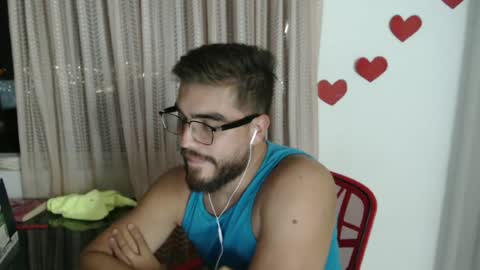 dylanhot10 online show from 06-18-26, 11:53
