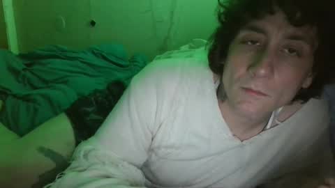 Snapshot of dylanjowelch chatting on 01-08-25, 12:58 Aurora online show from 01-08-25, 12:58