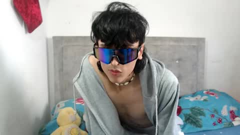 Snapshot of dylann_ross chatting on 04-14-26, 05:08 dylann ross online show from 04-14-26, 05:08