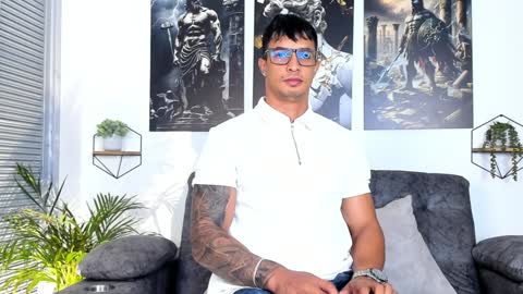 Snapshot of dylanrivera_ chatting on 01-18-25, 03:09 Dylan Rivera online show from 01-18-25, 03:09