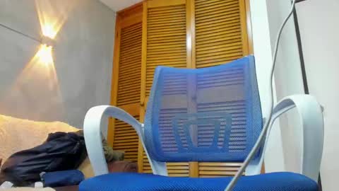 D Y L A N online show from 12-10-24, 03:30