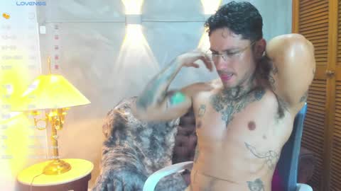 D Y L A N online show from 01-16-25, 08:46