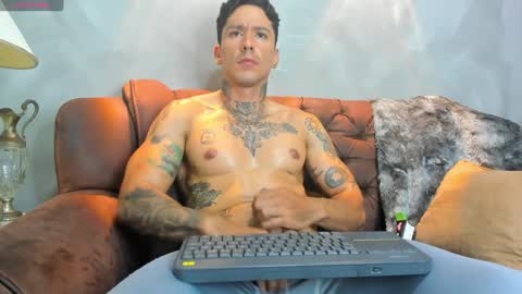 D Y L A N online show from 01-23-25, 03:05