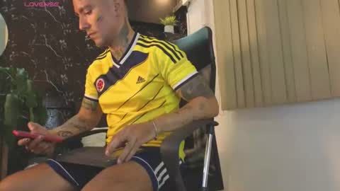 D Y L A N online show from 06-24-26, 03:16