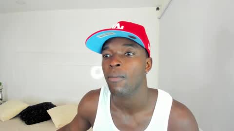 Snapshot of dylantaylor_1 chatting on 01-19-25, 04:12 Dylan Taylor online show from 01-19-25, 04:12