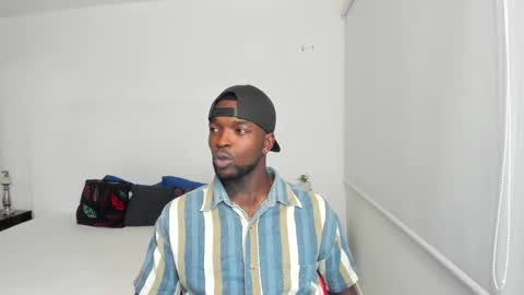 Snapshot of dylantaylor_1 chatting on 02-11-25, 06:51 Dylan Taylor online show from 02-11-25, 06:51
