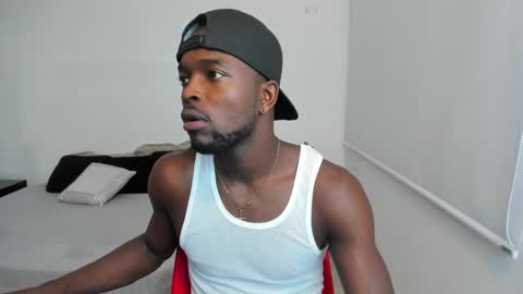 Snapshot of dylantaylor_1 chatting on 02-27-25, 03:25 Dylan Taylor online show from 02-27-25, 03:25