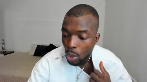 Snapshot of dylantaylor_1 chatting on 03-12-25, 03:02 Dylan Taylor online show from 03-12-25, 03:02