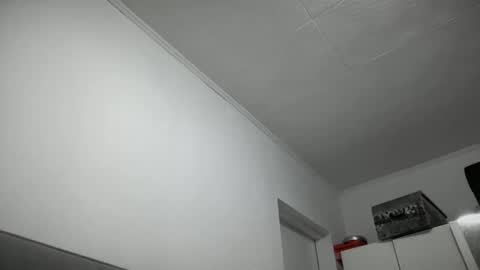 Snapshot of dzigi998 chatting on 11-14-25, 06:06 dzigi998 online show from 11-14-25, 06:06