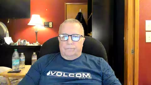 Mr Wonderful online show from 12-29-24, 11:39