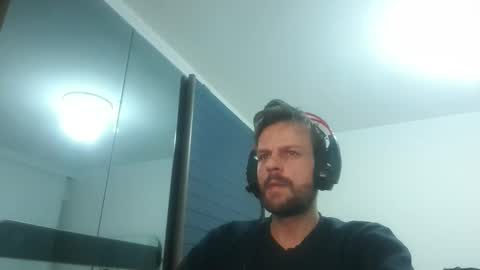 Snapshot of eaglecrm chatting on 01-06-25, 12:27 eaglecrm online show from 01-06-25, 12:27